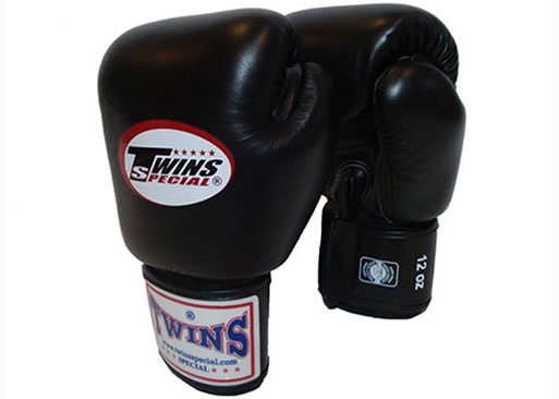 BGVL-3 для муай-тай черные в Самаре по цене 5990 ₽ в категории боксерские мешки и груши Twins